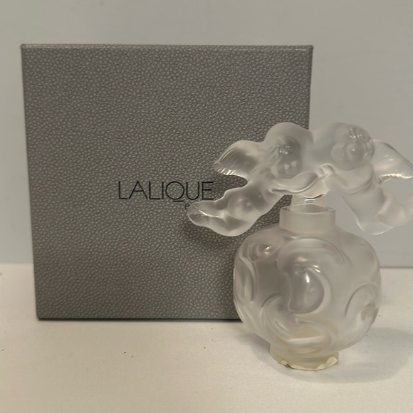 Lalique Paris Falcon Nuage perfume Bottle with double cherub stopper NWT - Picture 2 of 4